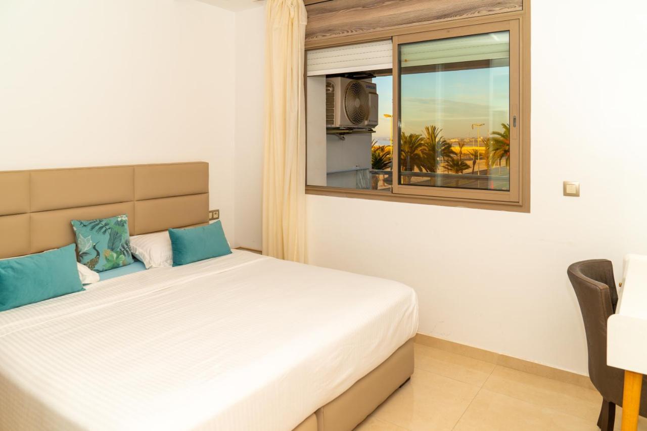Puerto Marina Apartment *