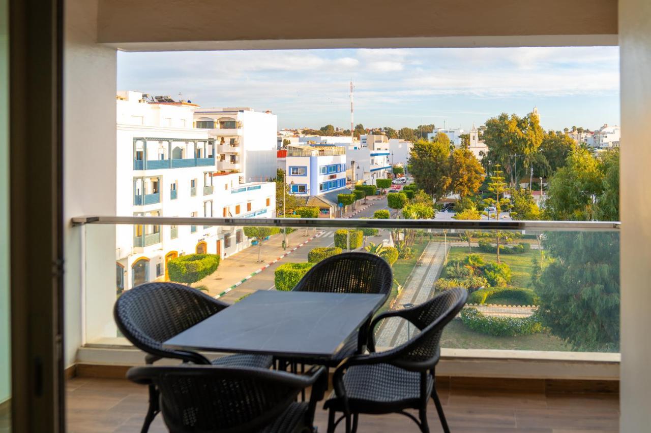 Puerto Marina Apartment